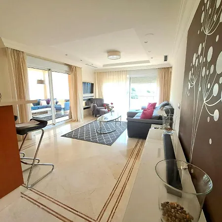 Aloha Hill Club Family Large Terrace And Bbq Apartment *